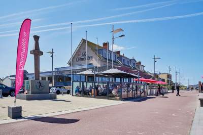 La Crémaillère · Extérieur de l'Hôtel à Courseulles-sur-Mer, Normandie