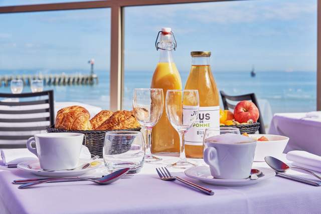 Hôtel Restaurant Calvados Bord de Mer · Restaurant La Crémaillère