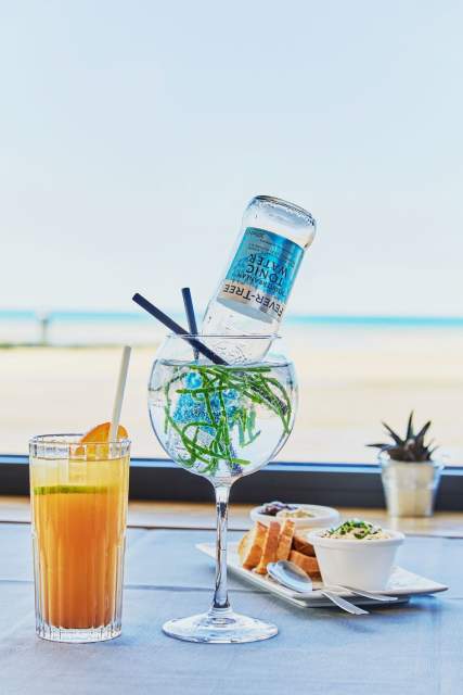 Hôtel Restaurant Calvados Bord de Mer · Cocktail à La Crémaillère