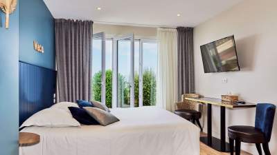 La Crémaillère · Chambre de l'Hôtel à Courseulles-sur-Mer, Normandie